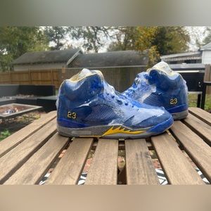 Jordan Retro 5 “Laney”